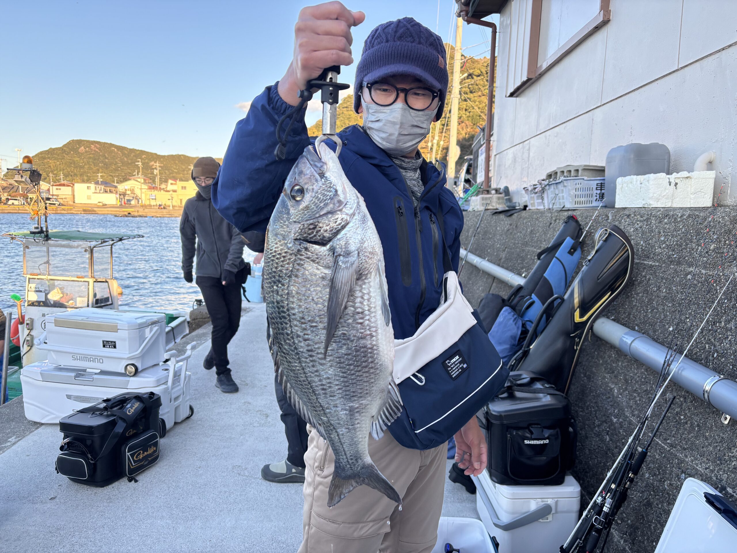 1/4　奥垣内様　年無しチヌ５５センチ